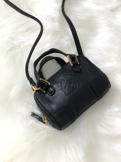 LOEWE Anagram Leather Coin Purse Micro bag Black Vintage 8i5d2v