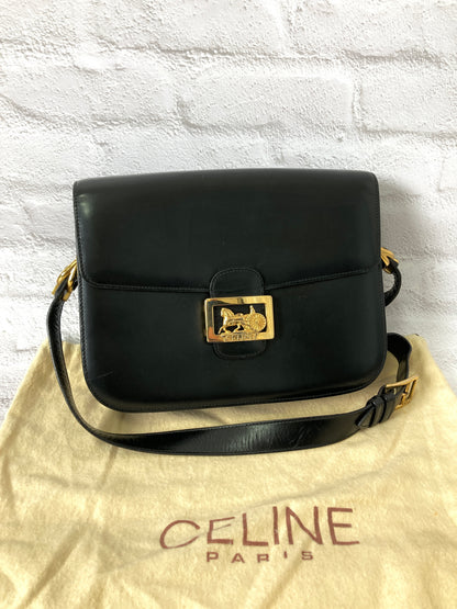 CELINE 馬車皮革斜背包 黑色復古 zw8w4s 