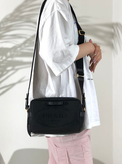 PRADA Logo Ribbon Canvas Leather Crossbody Shoulder bag Black Vintage smkdzd