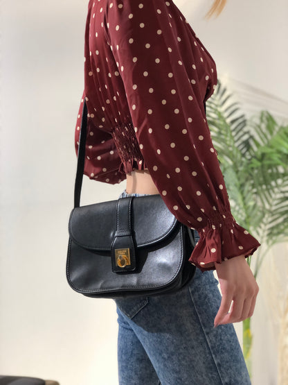 CELINE Gancini 皮革斜背包 黑色 復古 fjfw32 