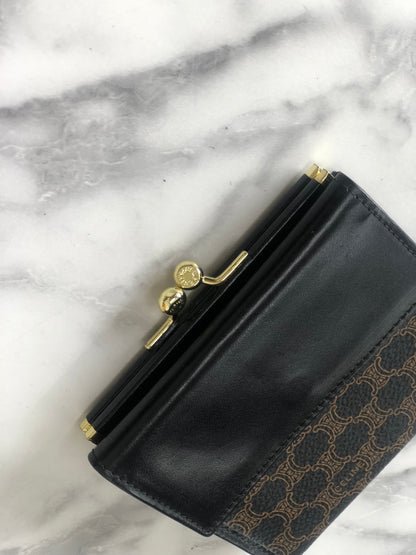 CELINE Macadam  PVC Leather Folded Wallet Black Vintage 5m3ywv