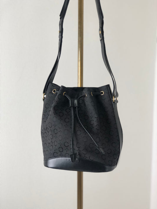 CELINE Macadam Jacquard Leather Drawstring Shoulder bag Black Vintage re32m6