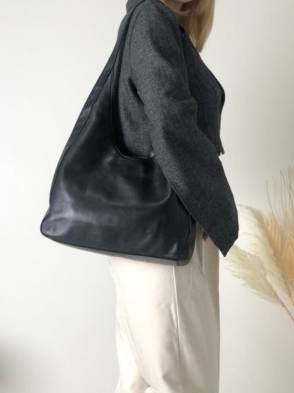 PRADA Logo Motif Embossed Leather Shoulder bag Hobobag Black Vintage b8kas6