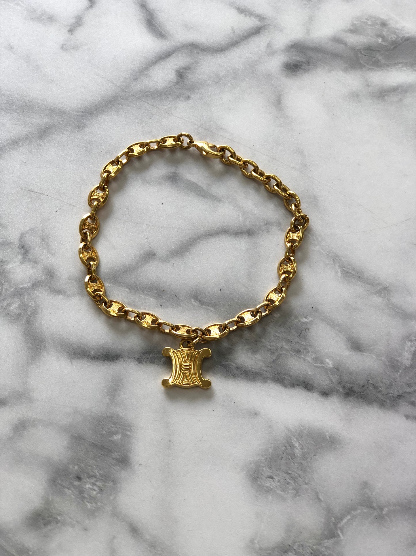 CELINE Triomphe Chain Bracelet Gold Vintage uv26ww