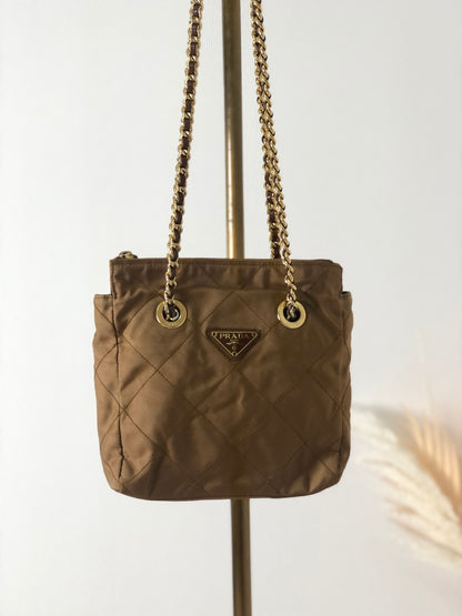 PRADA Triangle Logo Chain Shoulder Quilted Nylon Shoulder bag Brown Vintage kzrh7a