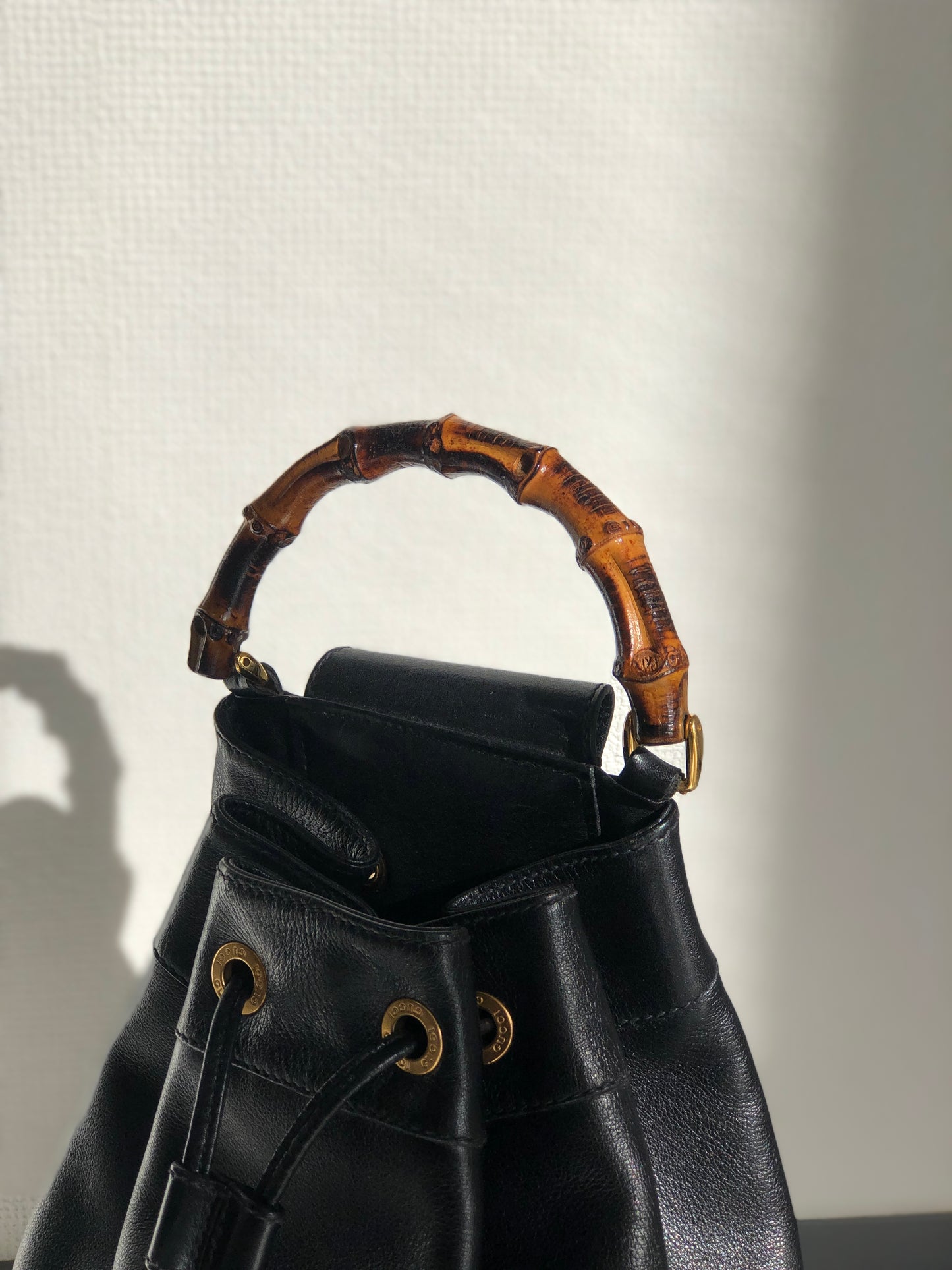 GUCCI Bamboo Leather Drawstring One Shoulder bag Sling Bag Black Vintage vs7u5a