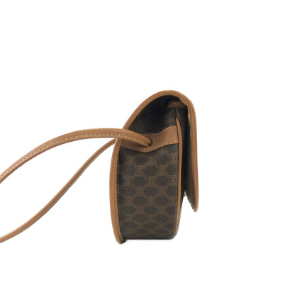 CELINE Macadam Blason Logo Round Macadam PVC Leather Small Shoulder bag Brown Vintage uvtx7g