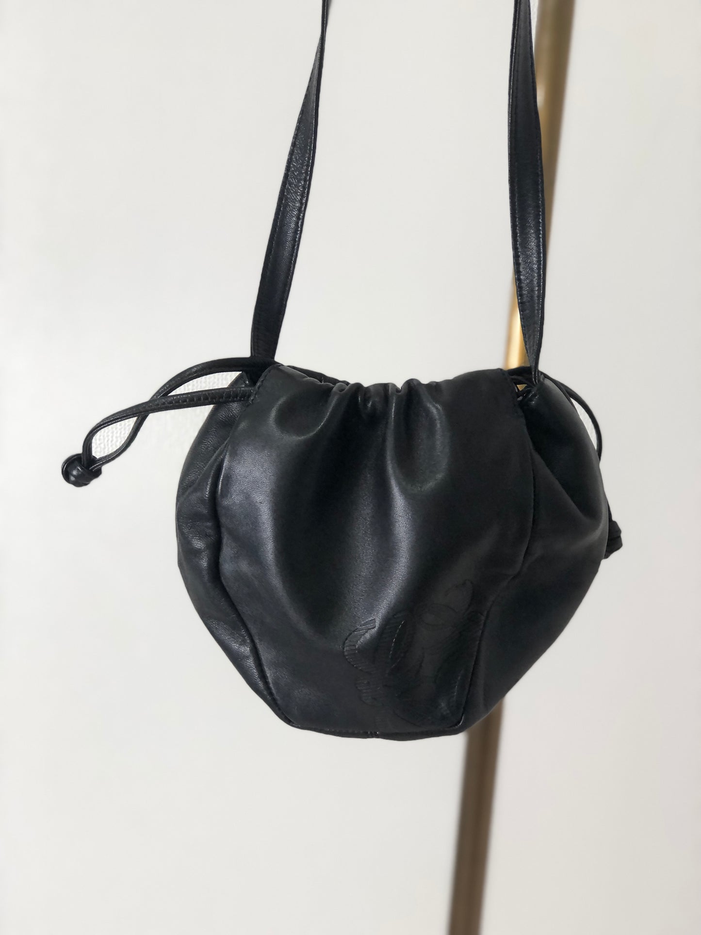 LOEWE Anagram Leather Drawstring Small Shoulder bag Black Vintage 83xs5h