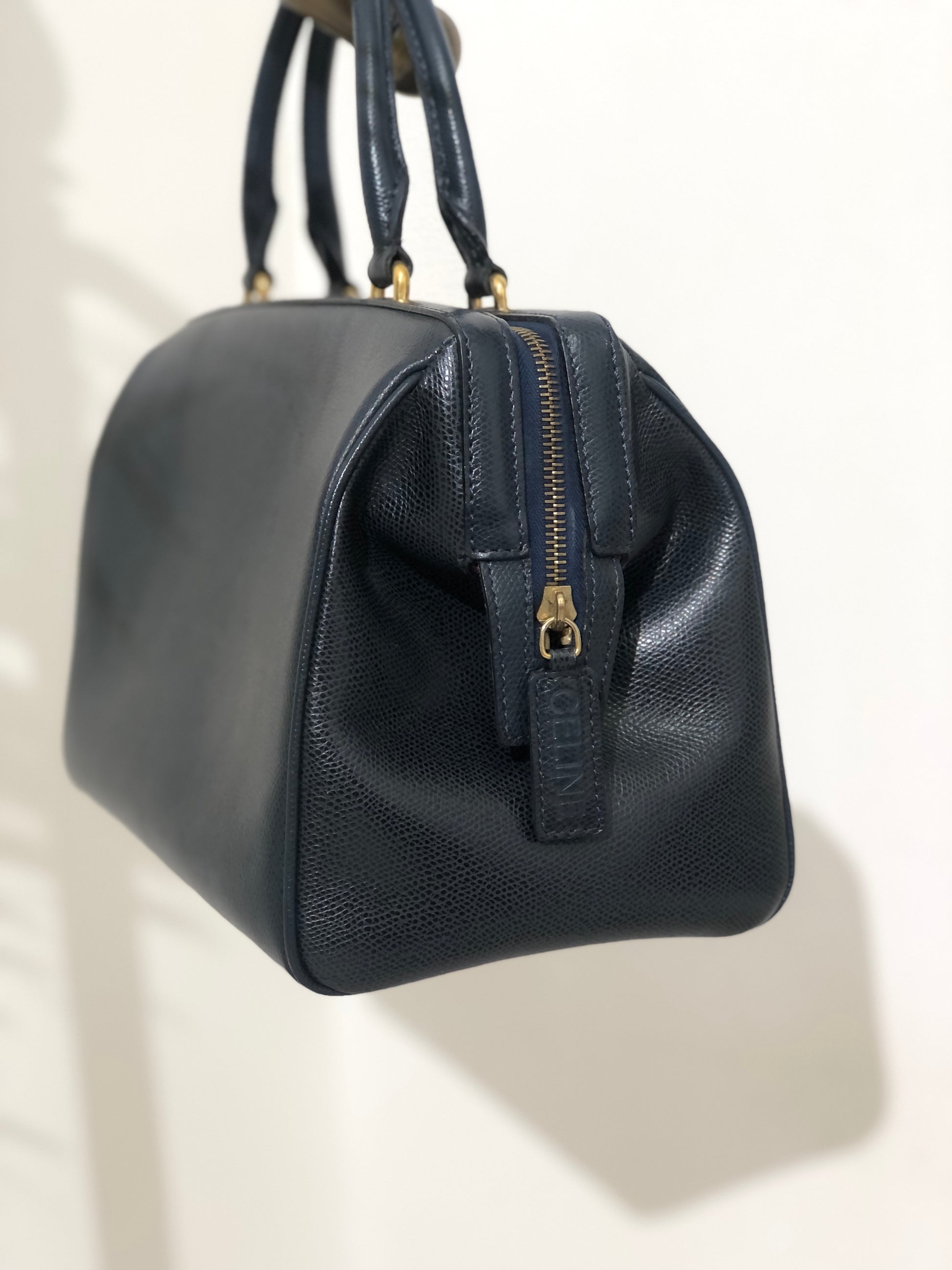 SALE ! Gucci vintage navy blue boston bag doctor bag satchel purse