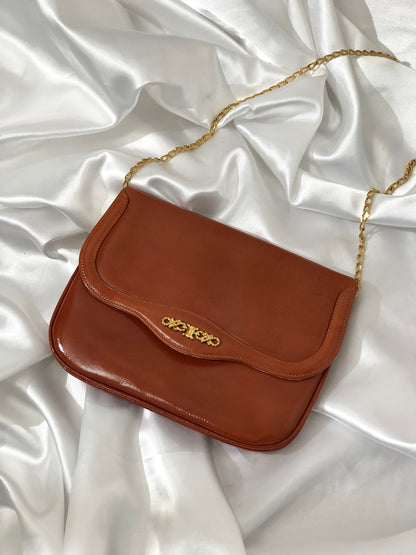 CELINE Triomphe 鏈條皮革肩背包 棕色 復古 tbugmc 