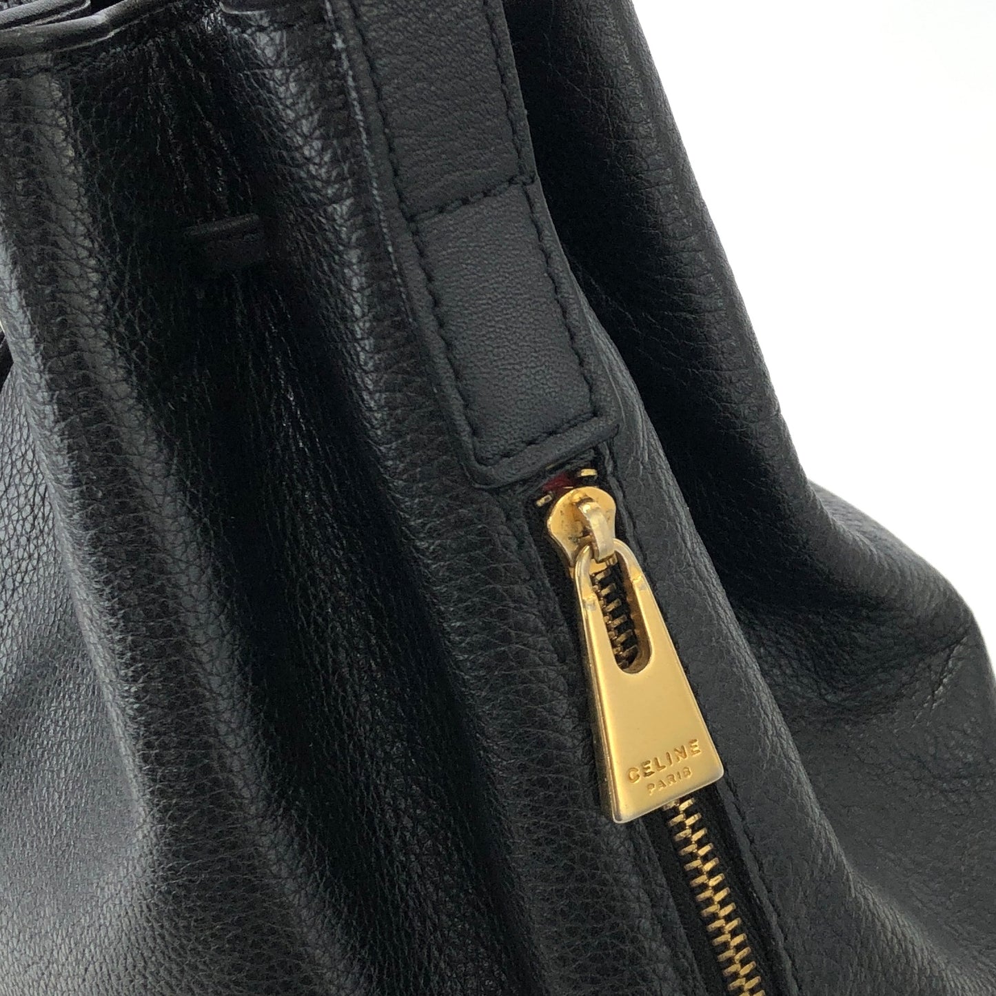 CELINE Toggle clasp Leather Drawstring Shoulder bag Black Vintage gzwn5b