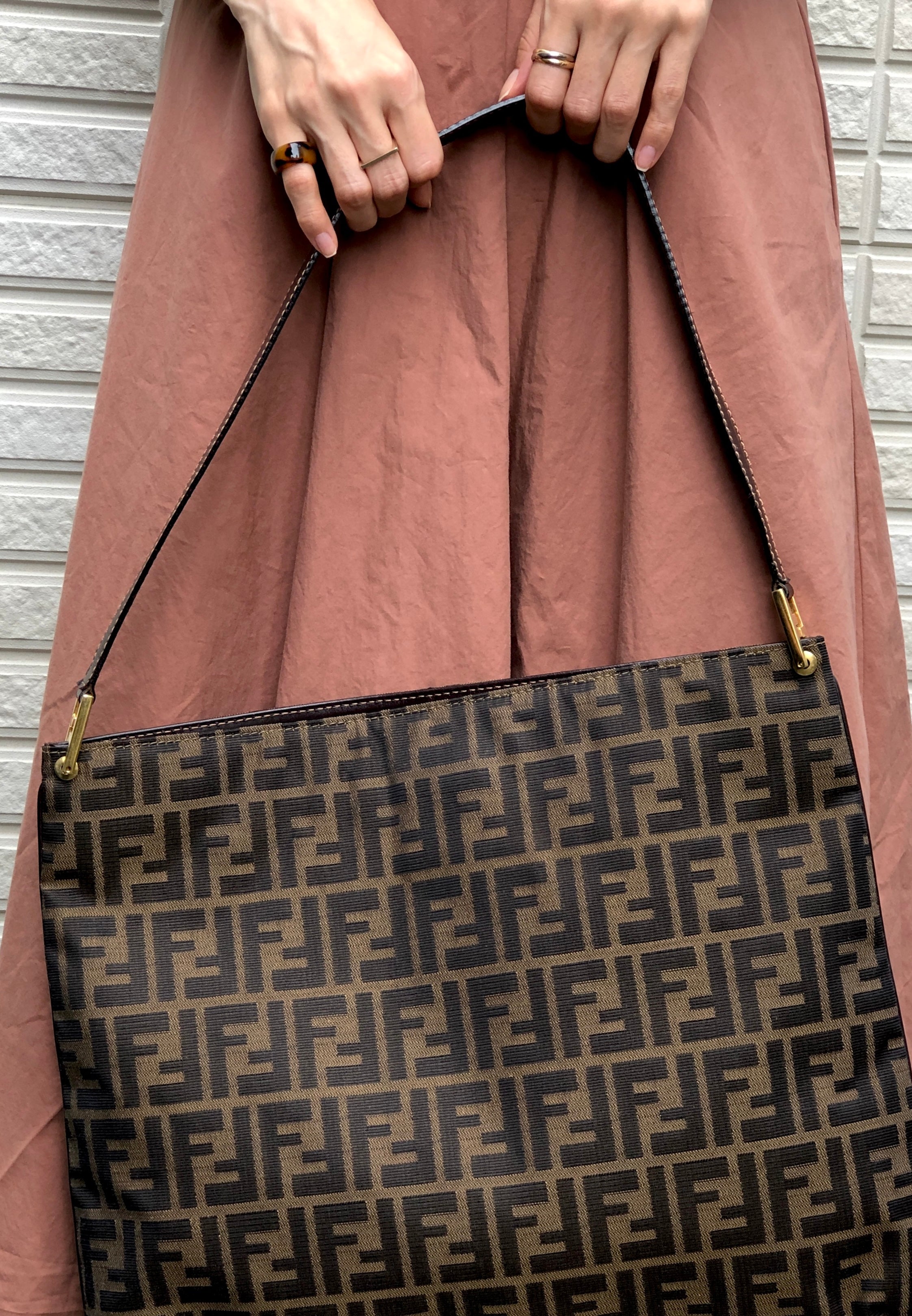 Fendi shoulder bag store vintage