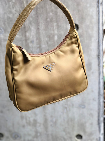 PRADA Triangle logo Nylon Shoulder bag Hobobag Beige Vintage 6xp4vw