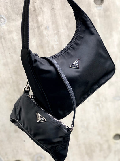 PRADA 三角形標誌尼龍小號手提包黑色復古舊款 v35kab