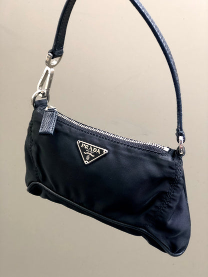 PRADA 三角形標誌尼龍小號手提包黑色復古舊款 v35kab