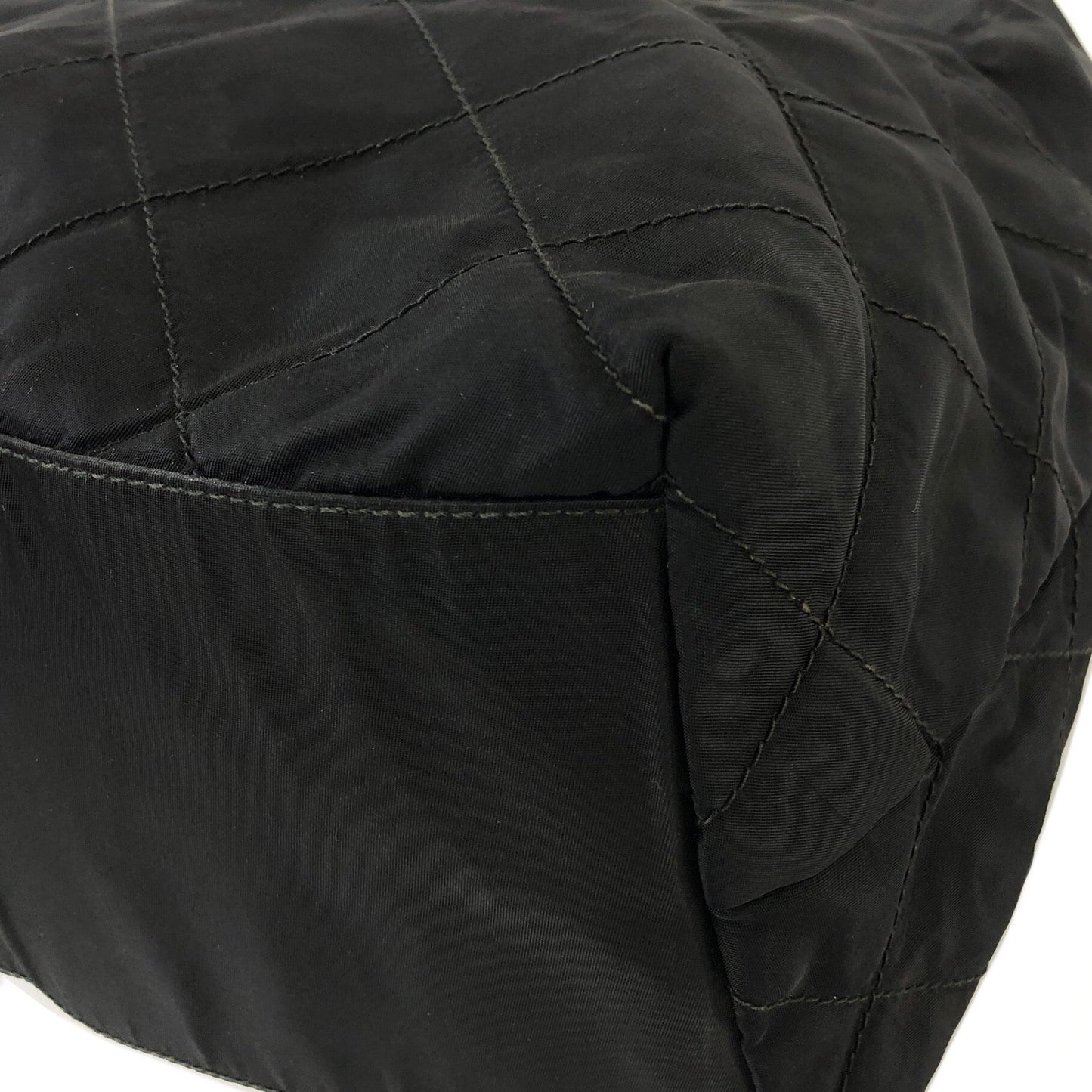 PRADA Chain Nylon Shoulder bag Black ibc4c8