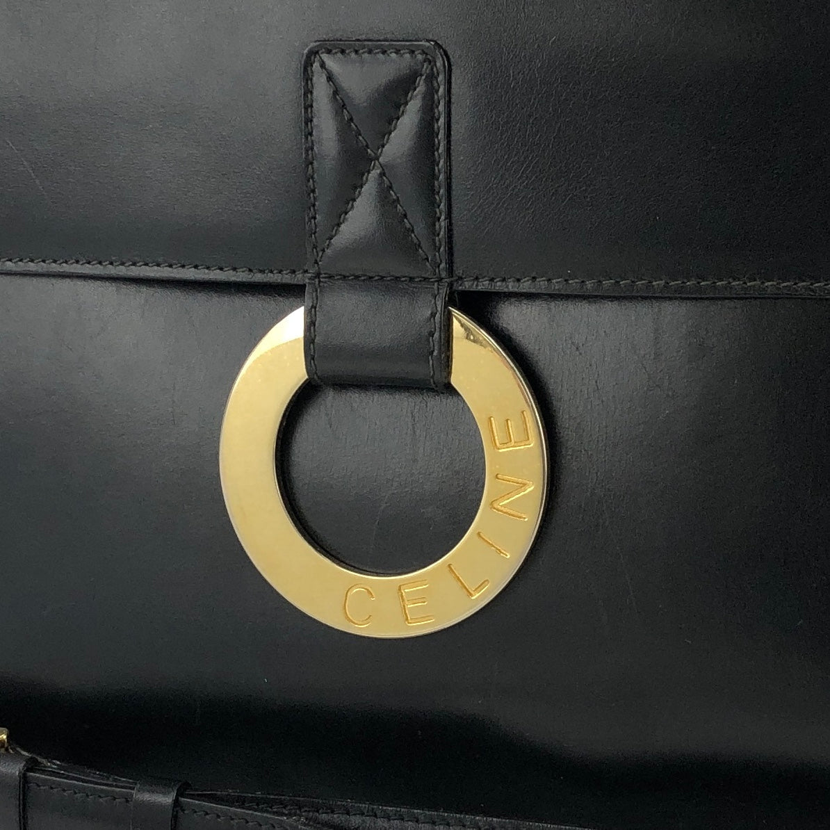 CELINE Circle logo Leather Shoulder bag Black Vintage Old Celine 38dgea