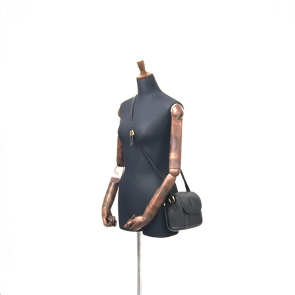 GUCCI 標誌皮革斜背包單肩包黑色舊款 gucci 復古 hdbtkh