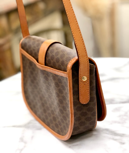 CELINE Macadam Flap Front belt Crossbody Shoulder bag Brown Vintage Old CELINE vhgz5e