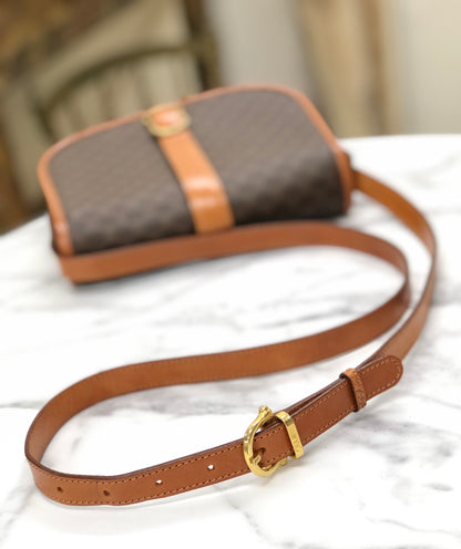 CELINE Macadam Flap Front belt Crossbody Shoulder bag Brown Vintage Old CELINE vhgz5e