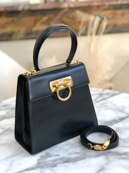 Salvatore Ferragamo Gancini 斜背包 手提包 肩背包 黑色 復古 舊 eyft2n