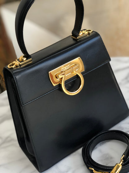 Salvatore Ferragamo Gancini 斜背包 手提包 肩背包 黑色 復古 舊 eyft2n