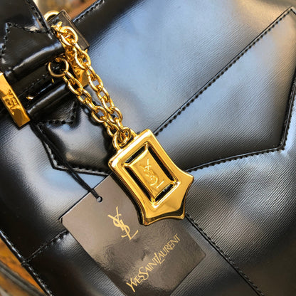 Yves Saint Laurent YSL logo charm Handbag Shoulder bag Black Vintage Old fgbhs2