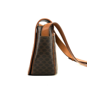 CELINE Macadam Blason embossed Flap Crossbody Shoulder bag Brown Vintage Old Celine 55cwnj