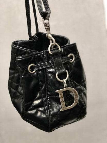 Christian Dior Cannage Lady dior D Charm Patent leather Drawstring Mini Handbag Black 36mvap