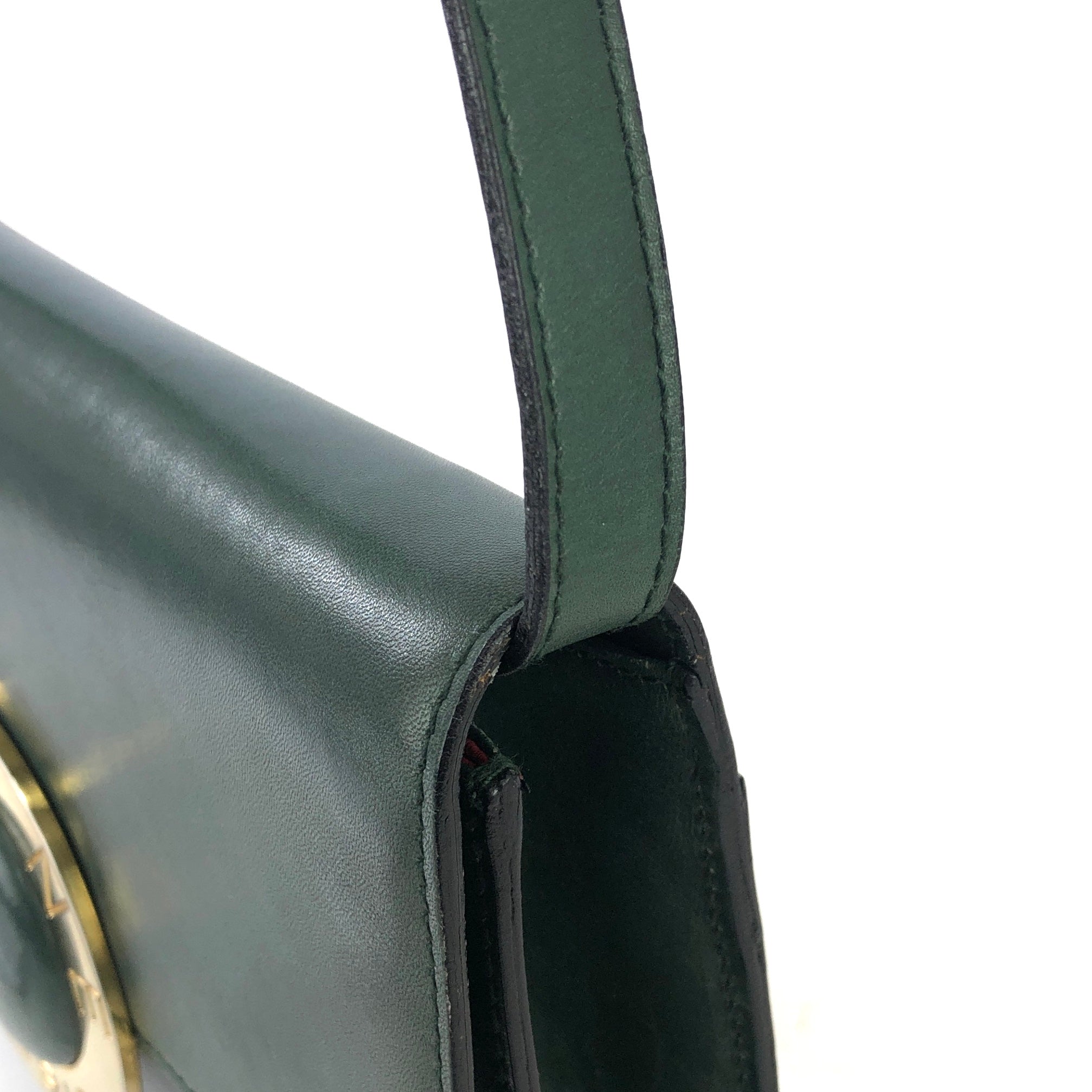 CELINE Circle logo Leather Shoulder bag Clutch bag Green Vintage Old C –  VintageShop solo