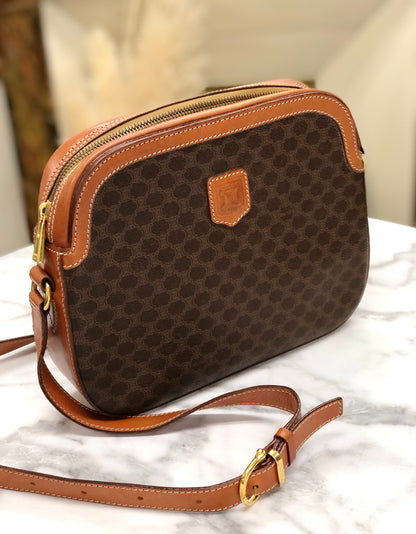 CELINE Macadam Crossbody Shoulder bag Brown Vintage Old CELINE hn4kps