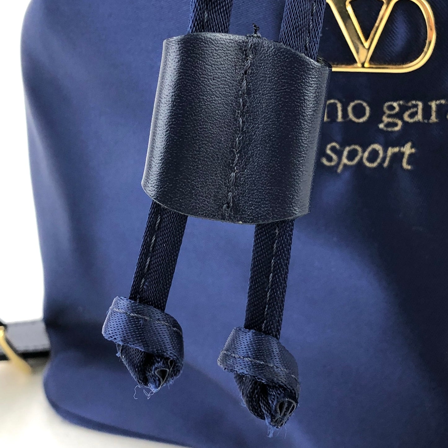 VALENTINO GARAVANI sports logo nylon leather drawstring shoulder bag navy vintage old yrczpv