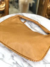 Load image into Gallery viewer, Bottega Veneta Leather Shoulder bag Handbag Camel Vintage Old fuvc6j
