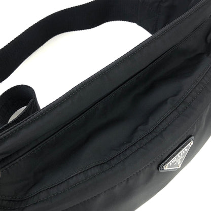 Prada Logo Plate Front Pocket Nylon sling bag Waist bag Shoulder bag Black Vintage cz3wj5