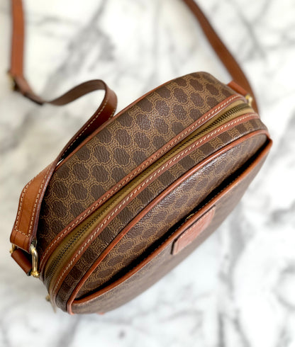 CELINE Blason Macadam Round Shoulder bag Brown Vintage Old Celine udut4d