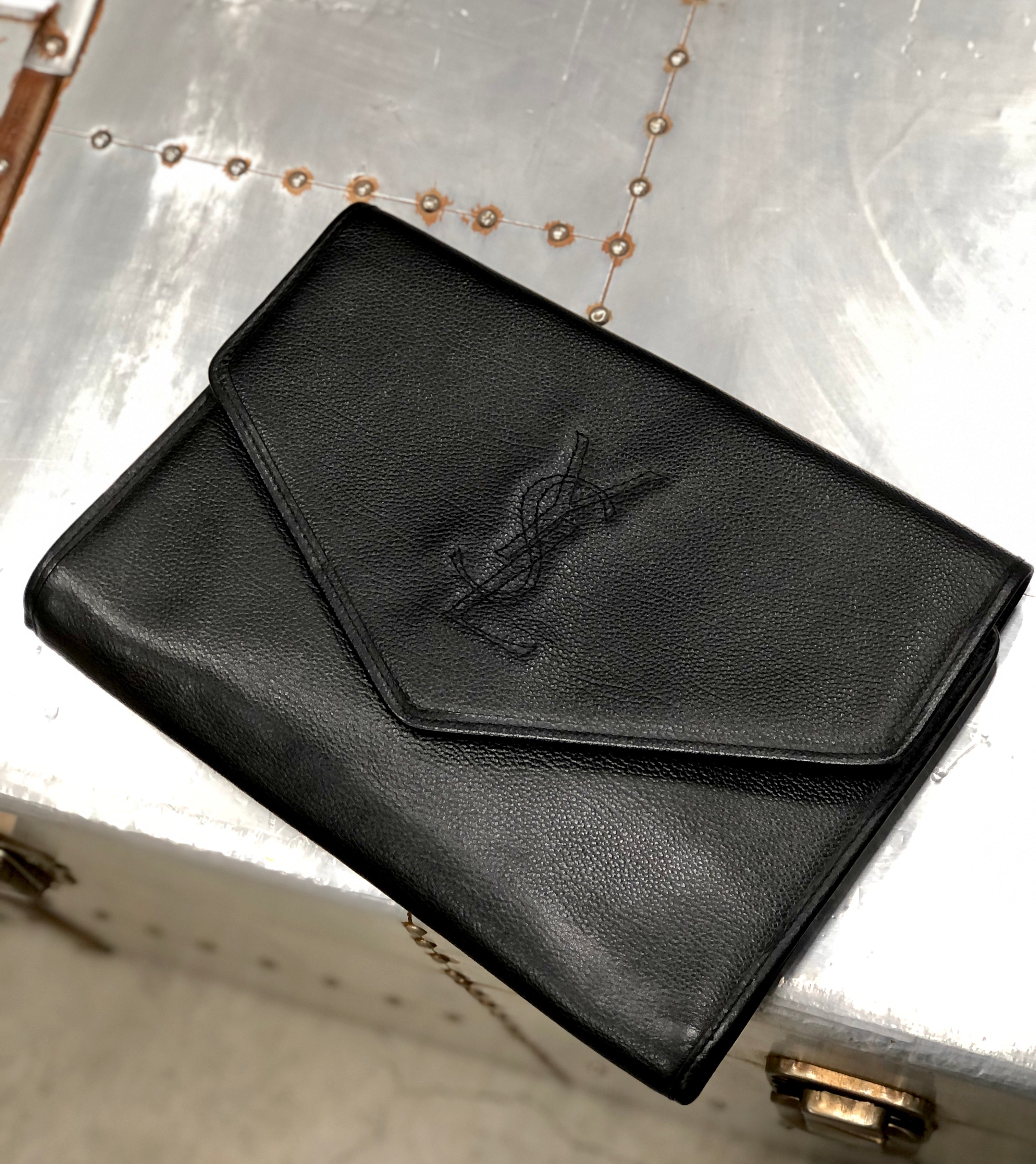 Yves Saint Laurent Logo stitch Clutch bag Black Vintage Old pdt4w5