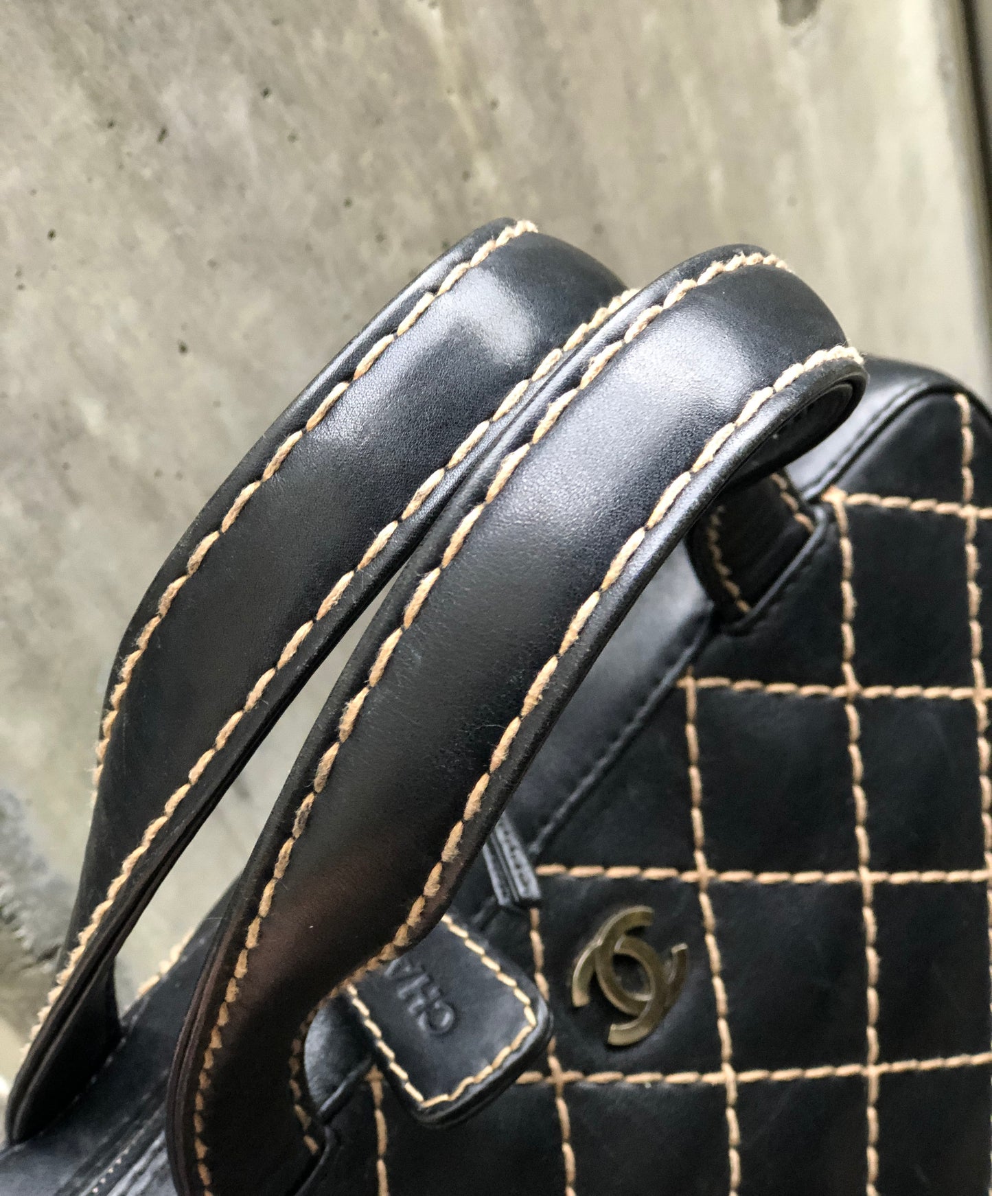 CHANEL Wild stitch Handbag Coco mark Black Vintage Old hfm6a8