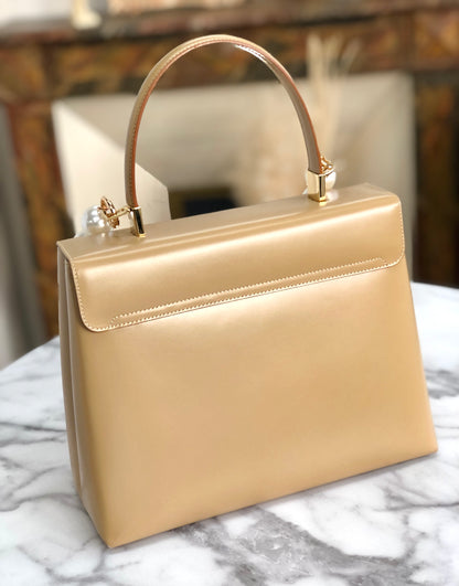 Salvatore Ferragamo Gancini Pearl Handle Handbag Beige Vintage Old n8hzha