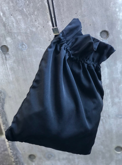 GUCCI Logo Nylon Drawstring Shoulder bag Handbag Black Vintage Old Gucci iij2zk