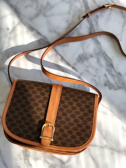 CELINE Macadam Flap Buckle Crossbody Shoulder bag Brown Vintage Old Celine 3m2bpx