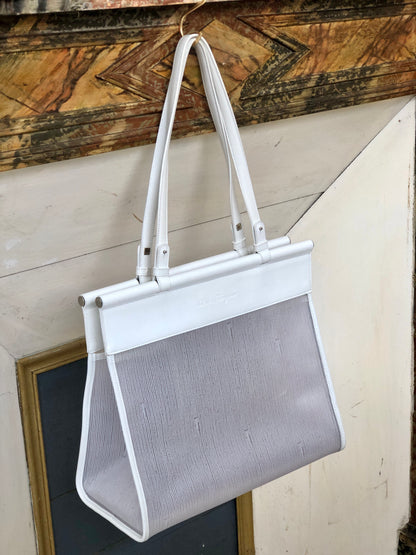 Salvatore Ferragamo 標誌浮雕透明包肩背包手提包白色復古舊 rwnbrc