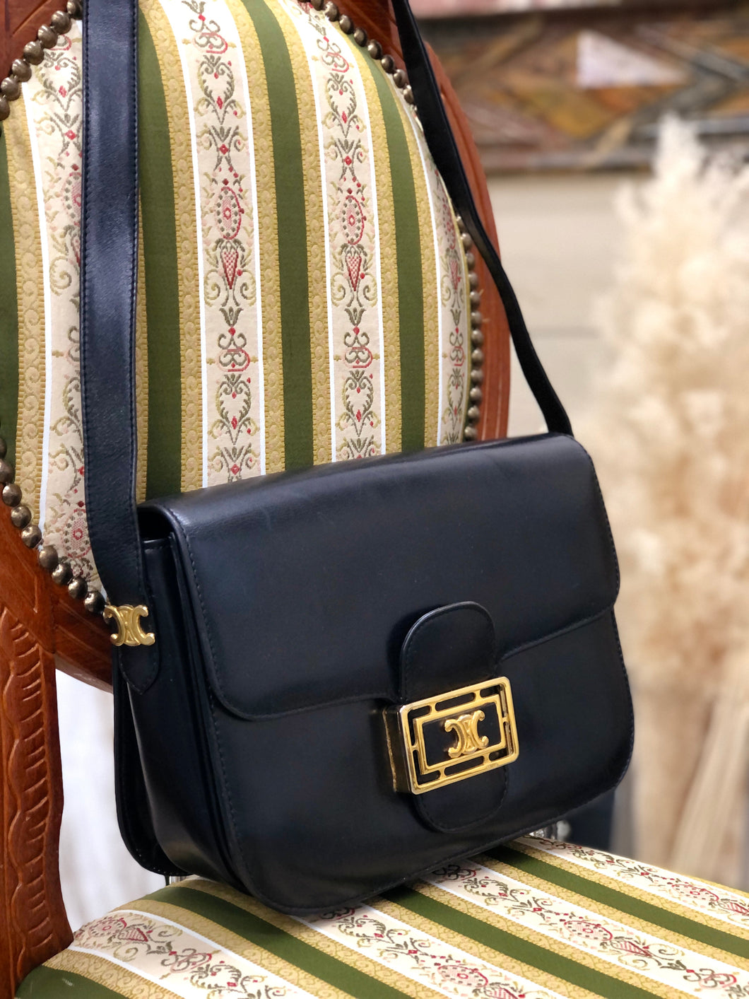 CELINE Blason Triomphe Leather Crossbody Shoulder bag Black Vintage Old celine pniuge