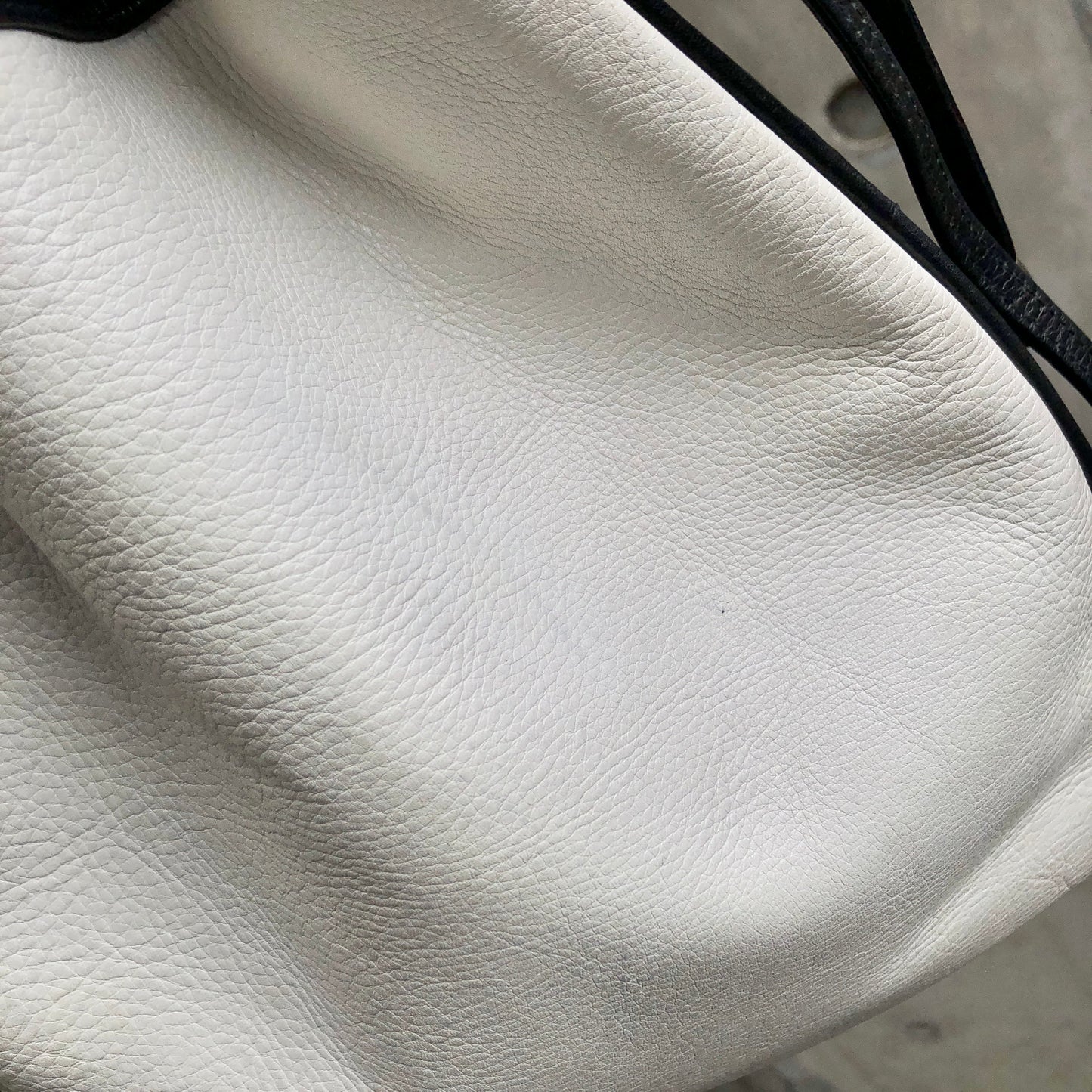 CELINE Gancini Drawstring Shoulder bag Bi-color White Vintage Old Celine 3e28is