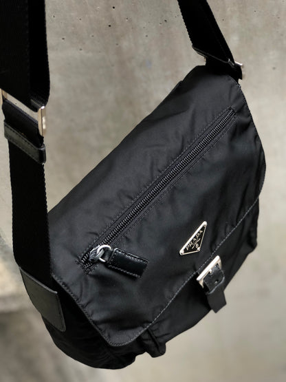 PRADA Triangle logo Nylon Crossbody Shoulder bag Black Vintage szbuau