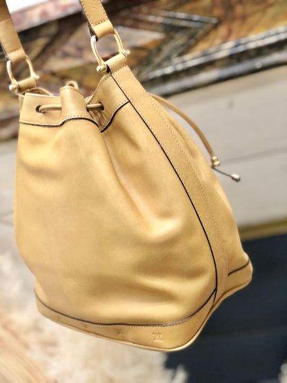 CELINE Blason 抽繩肩背包 米色復古舊 Celine p3gccu