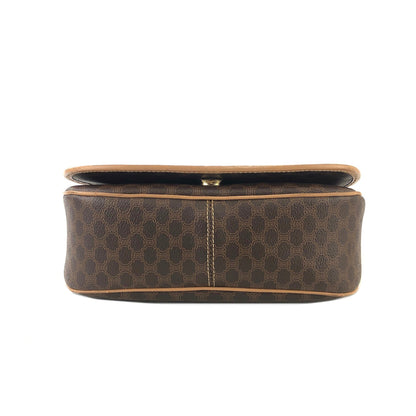 CELINE Macadam Blason embossed Flap Crossbody Shoulder bag Brown Vintage Old Celine jumd6w