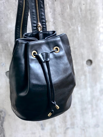 Christian Dior 抽繩皮革背包 單肩包 黑色 復古 visxpe