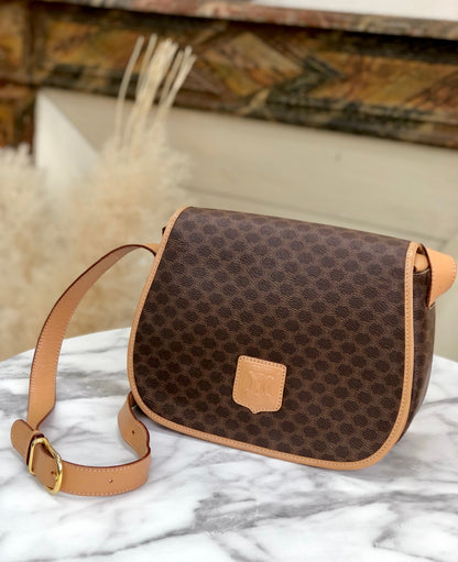 CELINE Macadam Blason embossed Flap Crossbody Shoulder bag Brown Vintage Old Celine jumd6w