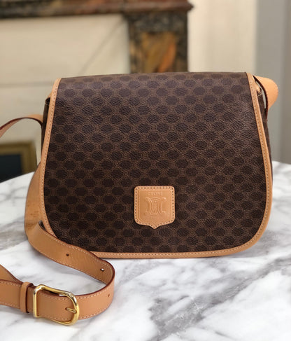 CELINE Macadam Blason embossed Flap Crossbody Shoulder bag Brown Vintage Old Celine jumd6w