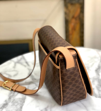 CELINE Macadam Blason embossed Flap Crossbody Shoulder bag Brown Vintage Old Celine jumd6w